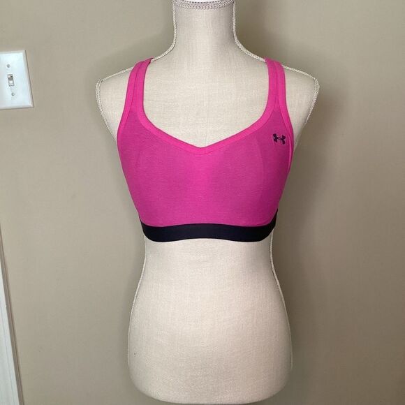 Ladies under Armour sports bra 36C Pink‎ - Picture 1 of 4